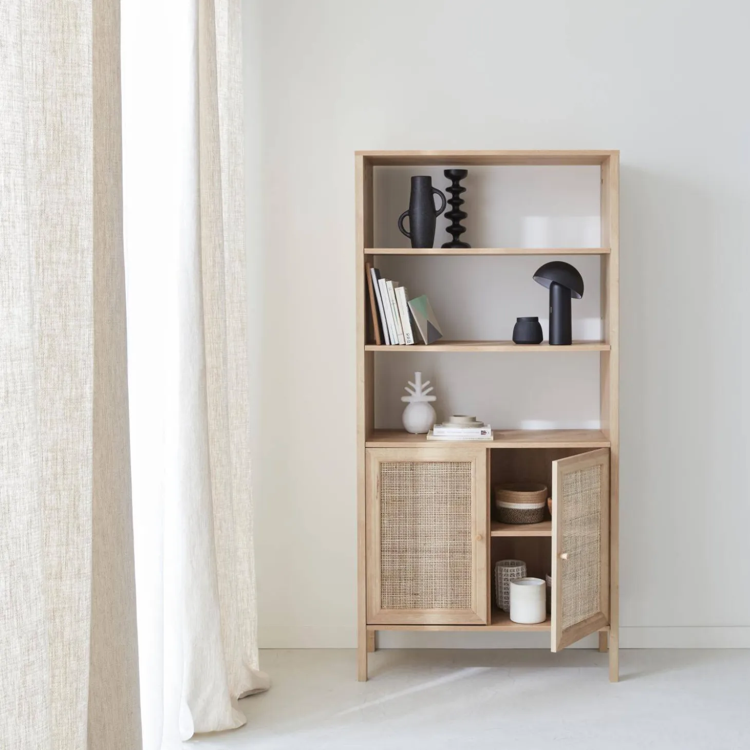 Wood and cane effect bookshelf, 4 levels