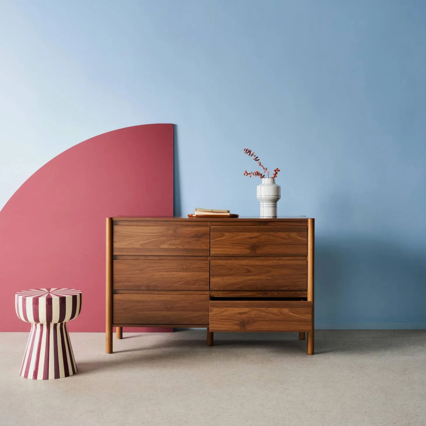 Wood decor chest with 6 drawers