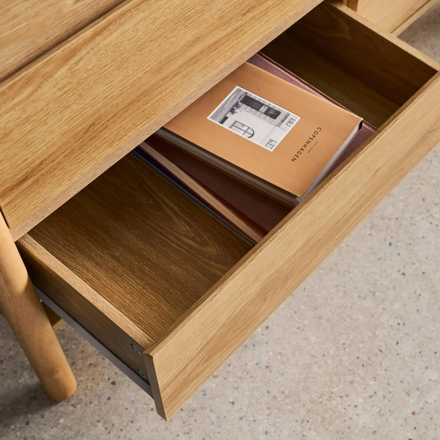 Wood decor chest with 6 drawers