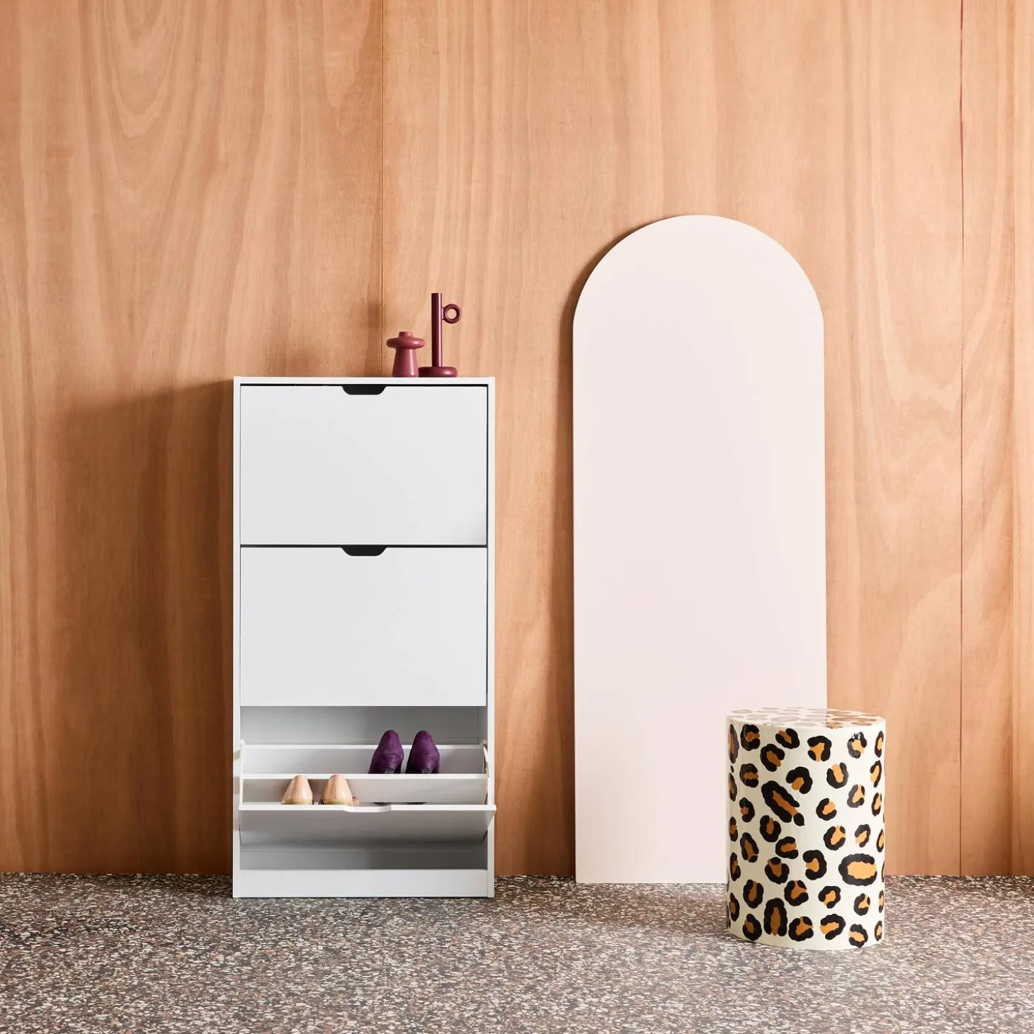 Wood Decor Shoe Cabinet with 3 Drawers