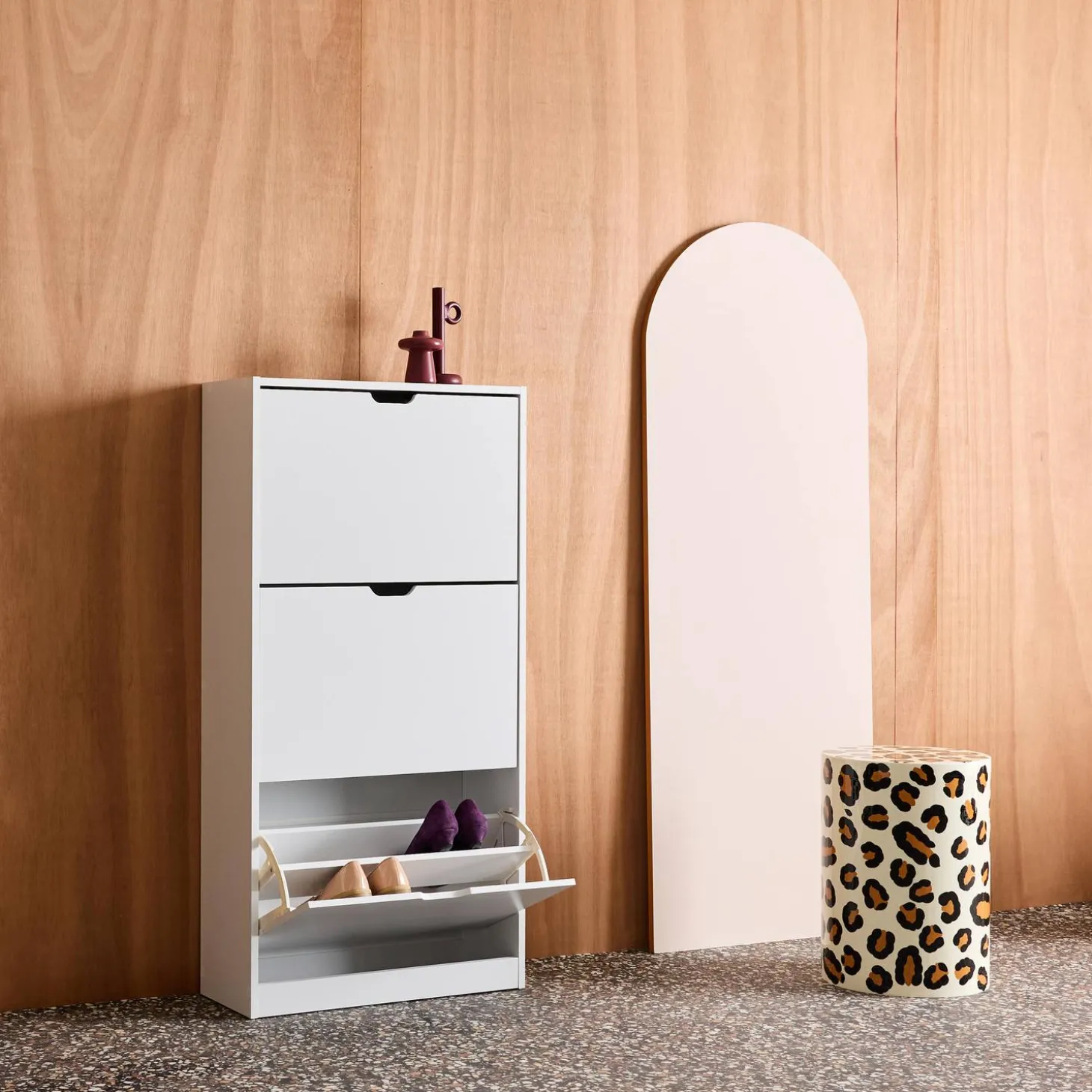 Wood Decor Shoe Cabinet with 3 Drawers