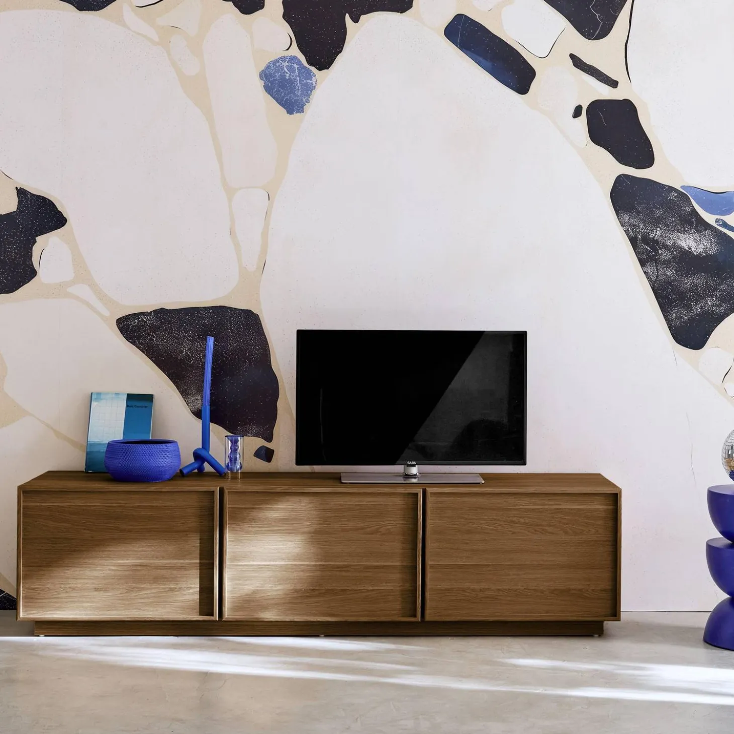 Wood decor TV stand 3 doors 180cm