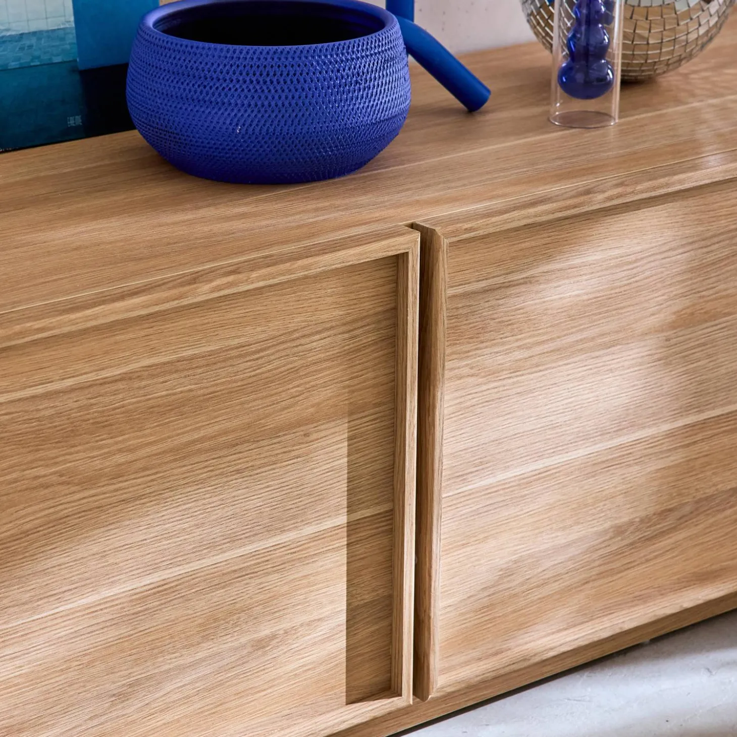 Wood decor TV stand 3 doors 180cm