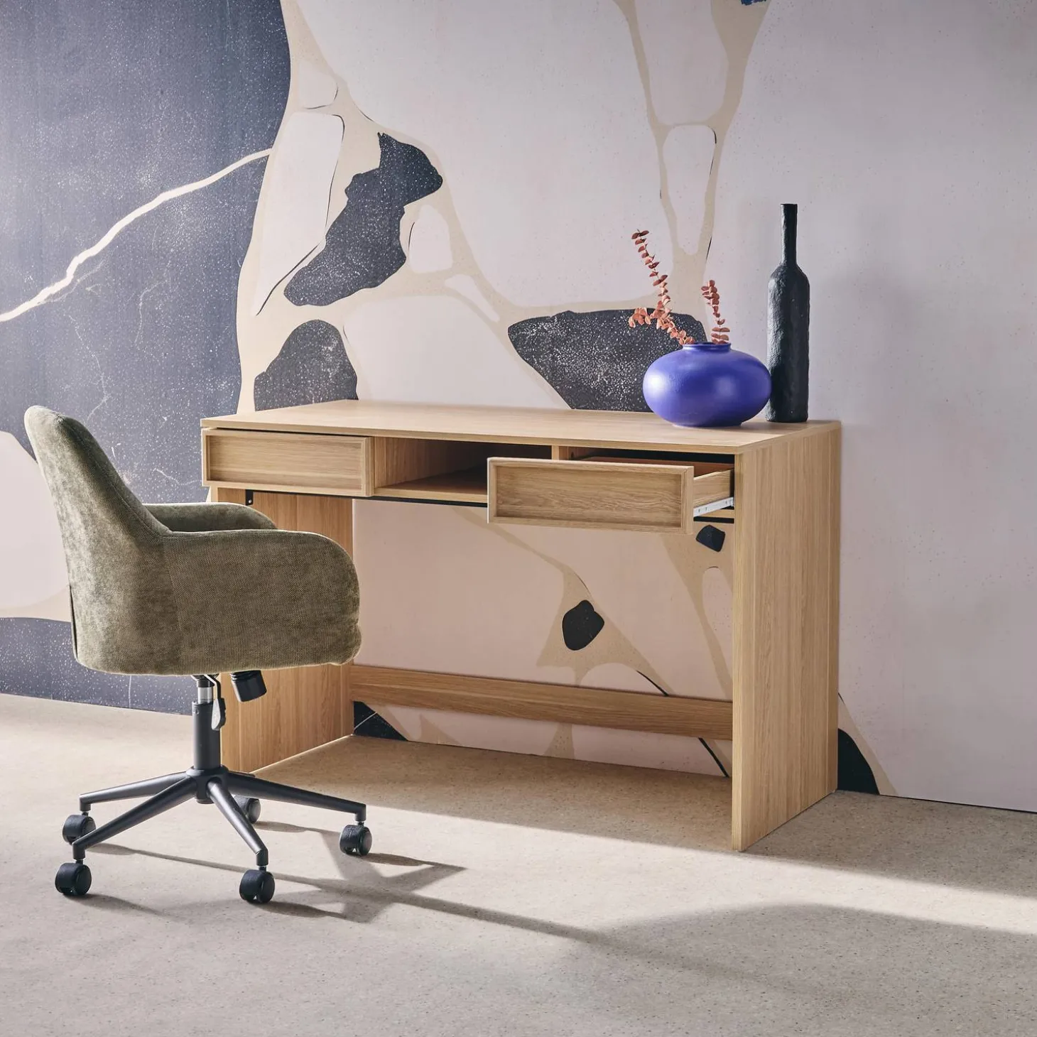 Wood effect desk 2 drawers 1 shelf 120cm