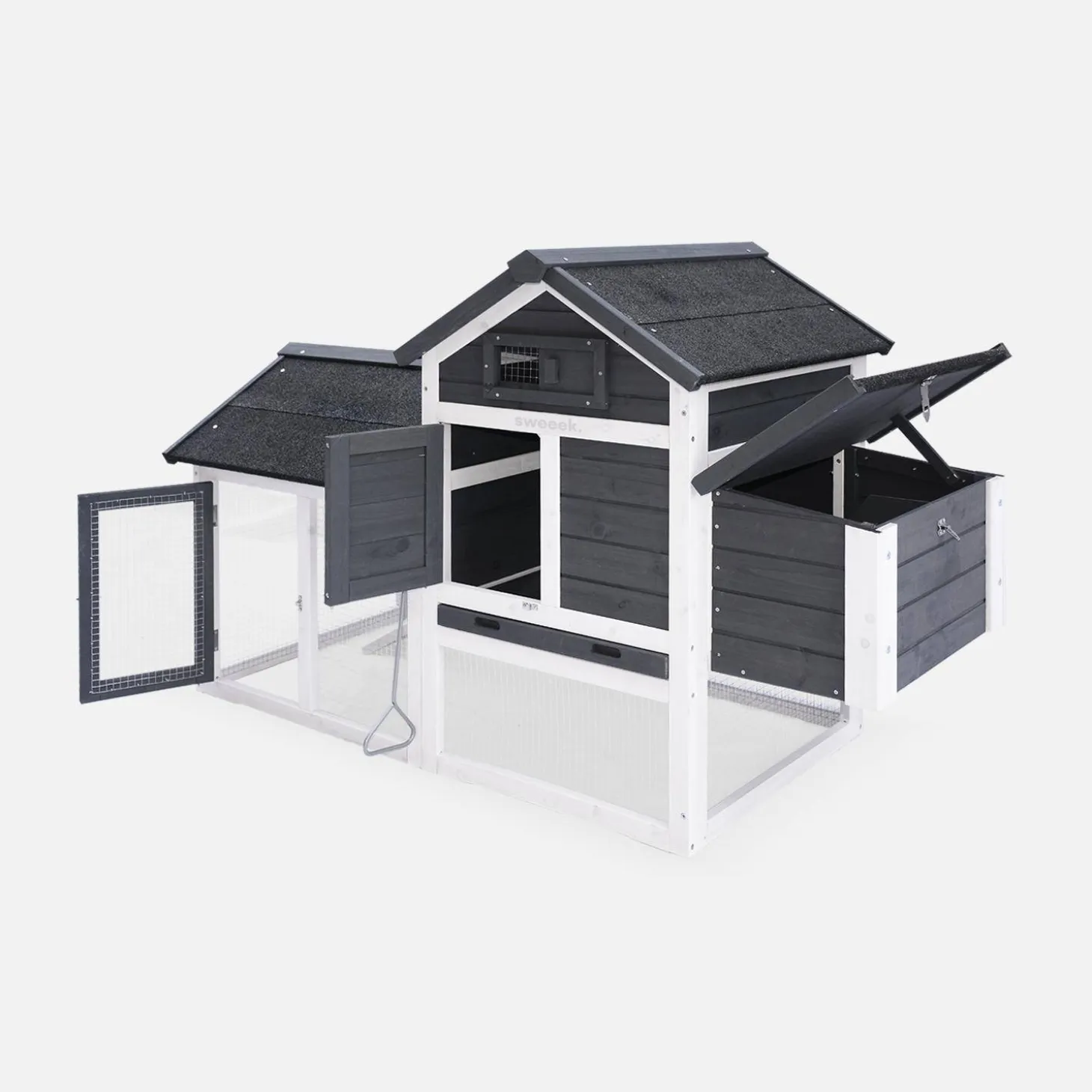 Wooden chicken coop for 3 chickens with nesting box