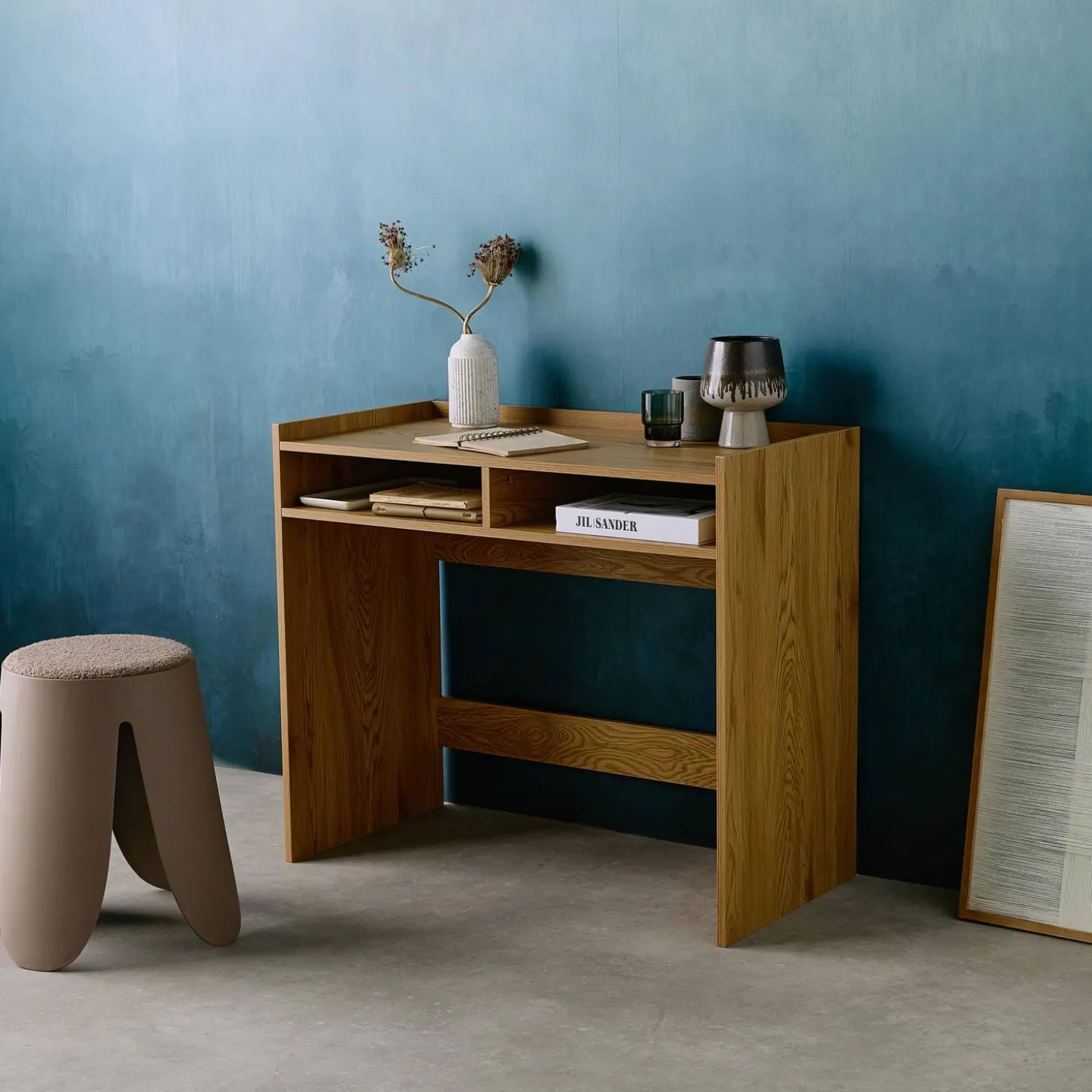 Wooden decor desk with 2 storage compartments