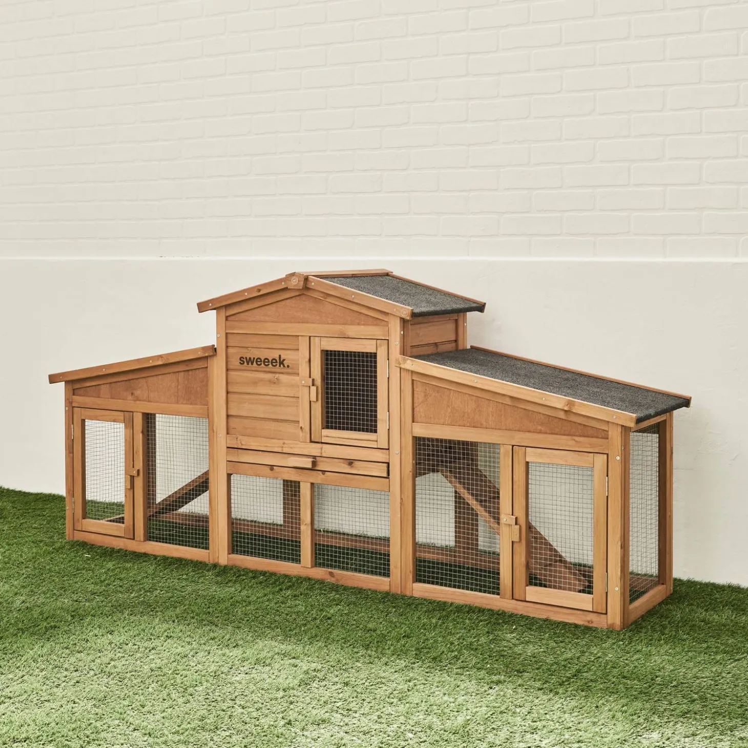 Wooden rabbit hutch
