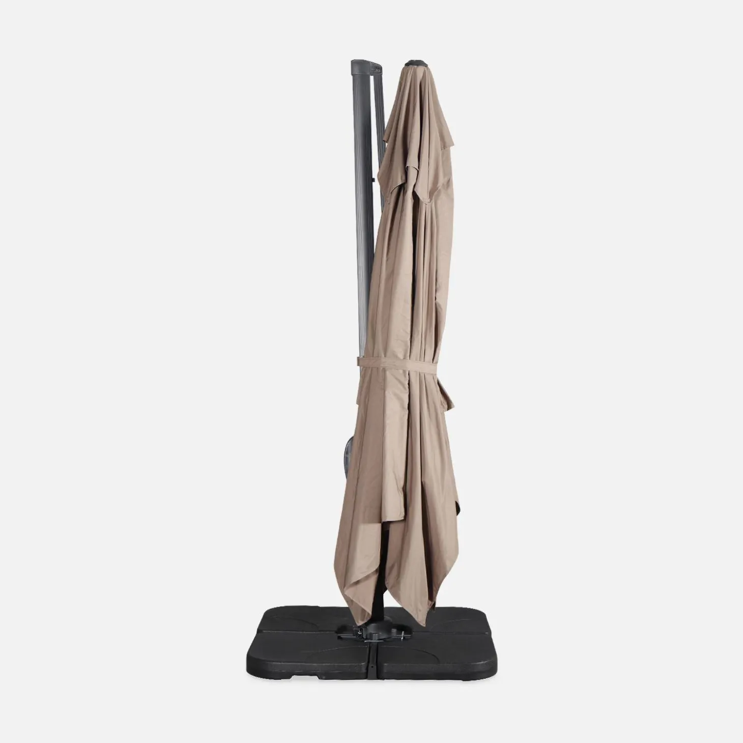 3x4m offset rectangular parasol with 50x50cm weighted slabs