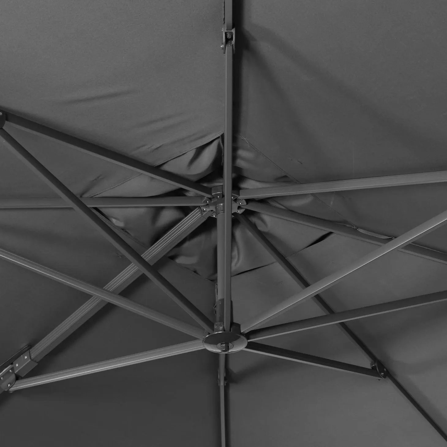 3x4m offset rectangular parasol with 50x50cm weighted slabs