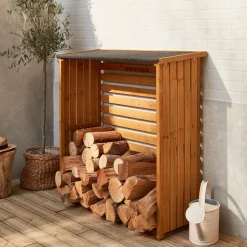 120x45x120cm wooden log shelter